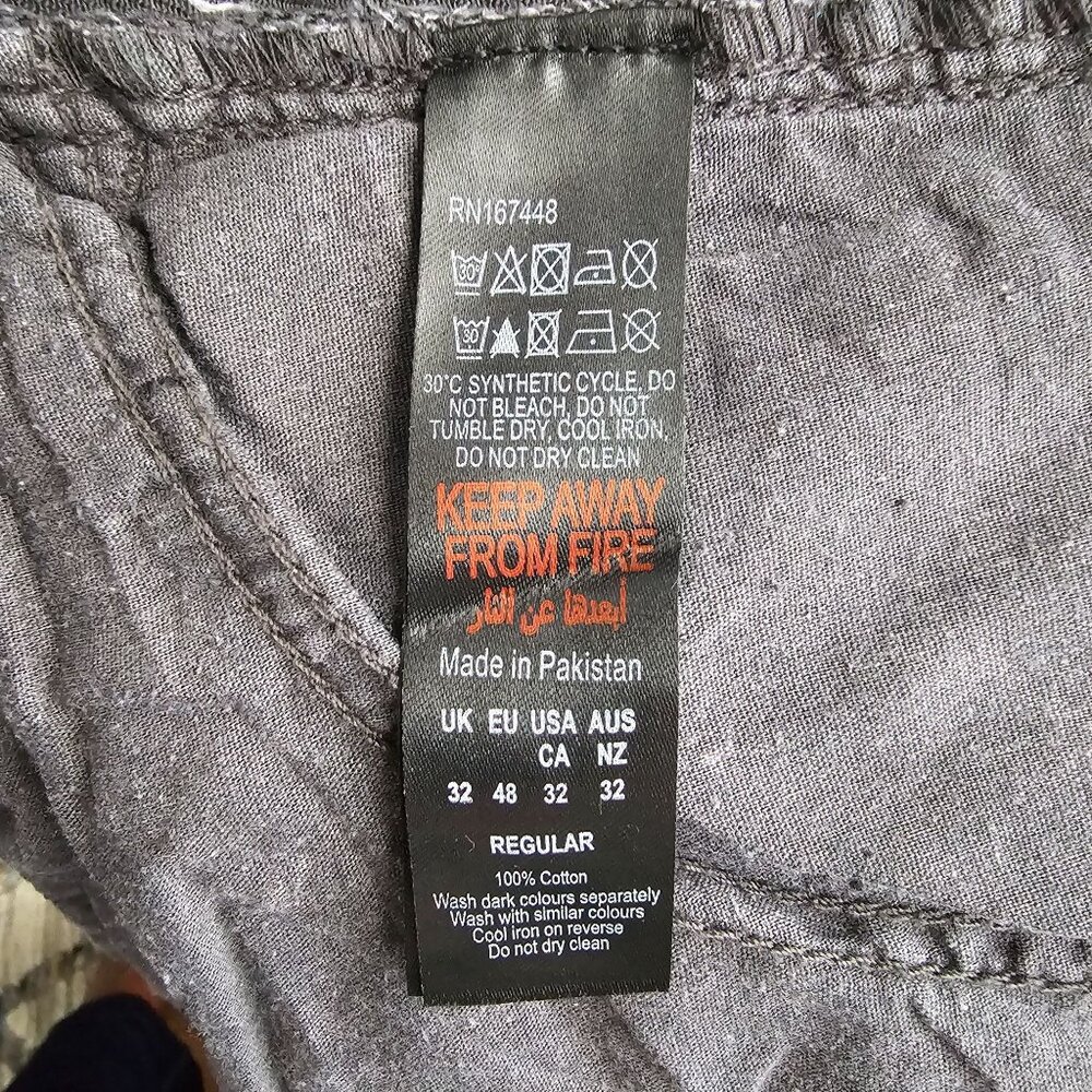Men's Washed Charcoal Patchwork Jeans - Picture 10 of 16